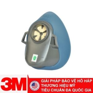 Mặt nạ phòng độc 3M HF51 màu xanh lam, thiết kế nửa mặt với van thở và phin lọc trung tâm, làm từ silicon mềm mại, chuyên dùng bảo vệ hô hấp khỏi bụi và hóa chất. Sản phẩm đạt tiêu chuẩn Mỹ, lý tưởng cho môi trường công nghiệp.