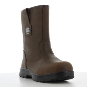 Boot Alaska góc 3/4 phía trước, mũi da nâu tròn chứa mũi thép, nhãn hãng trên cổ, quai kéo, đế đen gai lớn