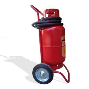 Bình chữa cháy xe đẩy MT35 bột BC sơn đỏ, khung kéo thép đỏ, bánh xe cao su vành bạc, ống phun đen quấn trên đầu bình