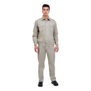 Bộ quần áo bảo hộ lao động DP1566 vải kaki Nam Định màu be, thiết kế đồng phục công nhân, kỹ sư bền đẹp và thoải mái.
