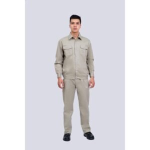 Đồng phục bảo hộ lao động DP1566 vải kaki Nam Định màu ghi nhạt, thiết kế chuyên nghiệp cho công nhân, kỹ sư, mang lại sự thoải mái và bảo vệ.