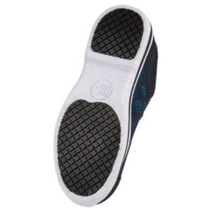 Đế giày Hans HS-90 Aqua nhìn từ dưới lên, cao su đen gai nhỏ dày đặc ở mũi và gót, viền đế trắng, chống trơn trượt