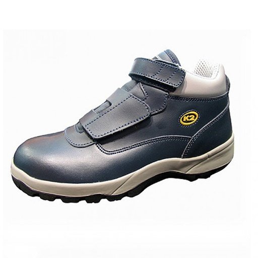 Giày bảo hộ quai dán xanh navy – nhìn ngang Giày bảo hộ quai dán màu xanh navy, cổ đệm trắng, nhãn tròn vàng, đế trắng viền xám, nhìn ngang mặt ngoài