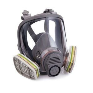 Mặt nạ 3M 6800 trùm kín mặt bằng silicon xám, kính che rộng, dây đeo đầu nhiều nhánh, hai phin lọc gắn hai bên vùng miệng