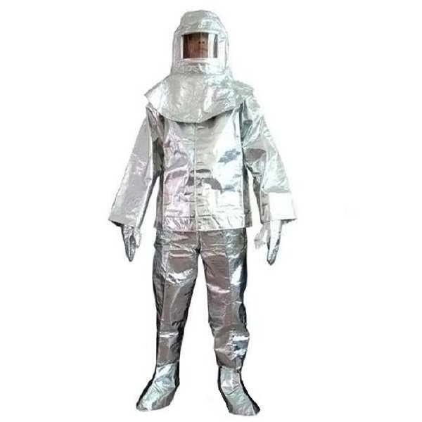 Bộ quần áo chống cháy tráng nhôm 1000 độ màu bạc, mũ trùm có kính quan sát, áo, quần, găng và bao giày bọc kín